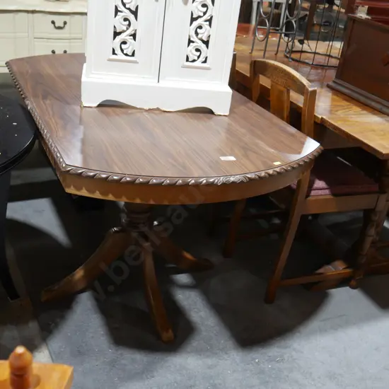 Rope edge dining table