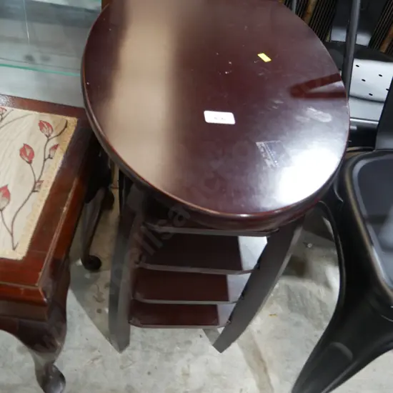 Occasional table
