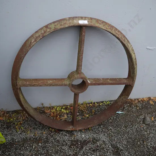 Cast iron wheel