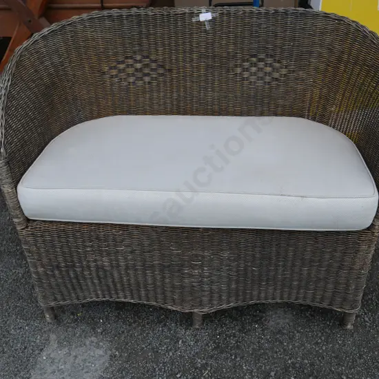 2 seater wicker chair