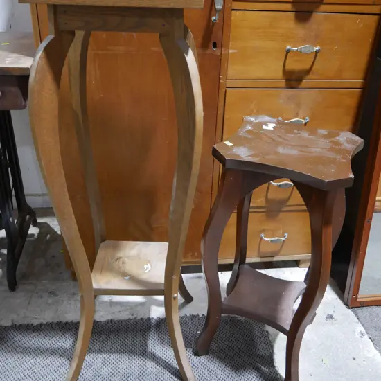 2 wooden plant stands