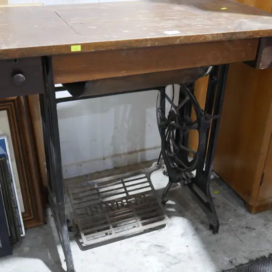 Singer sewing machine