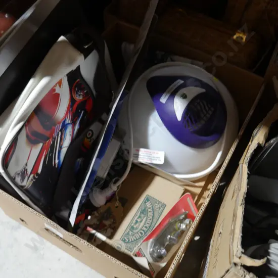 Vicks vapour unit, Lego oddments etc