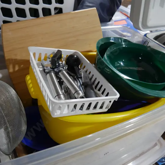 Storage bin, kitchenware