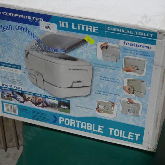 Portable toilet