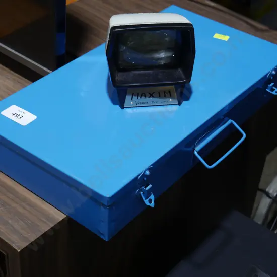 Colour slides and viewer