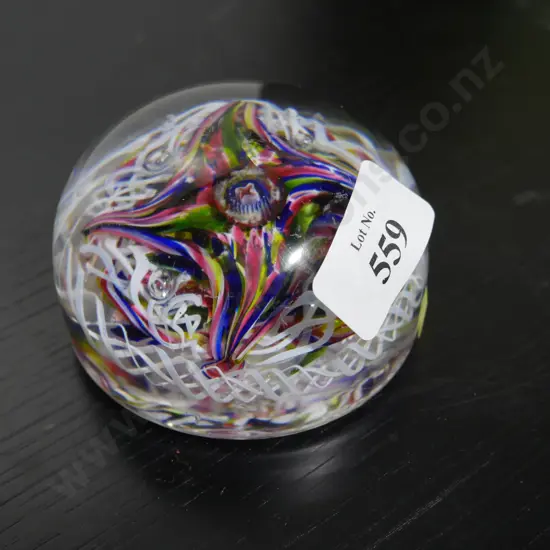 Val St Lambert paperweight