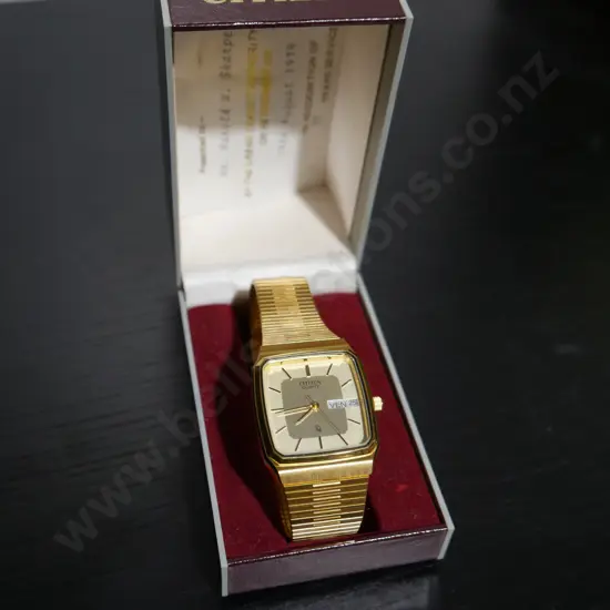 Boxed citizen mans watch