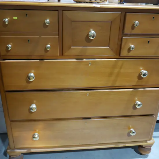 8 drawer Scotch chest