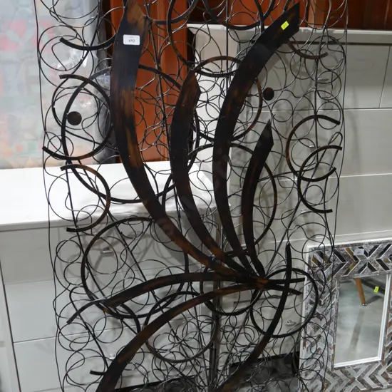 Metal wall art piece
