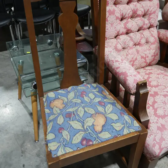 Dining chair