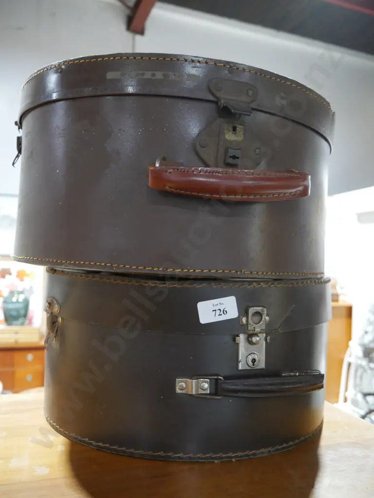 2 hat boxes Image 1++