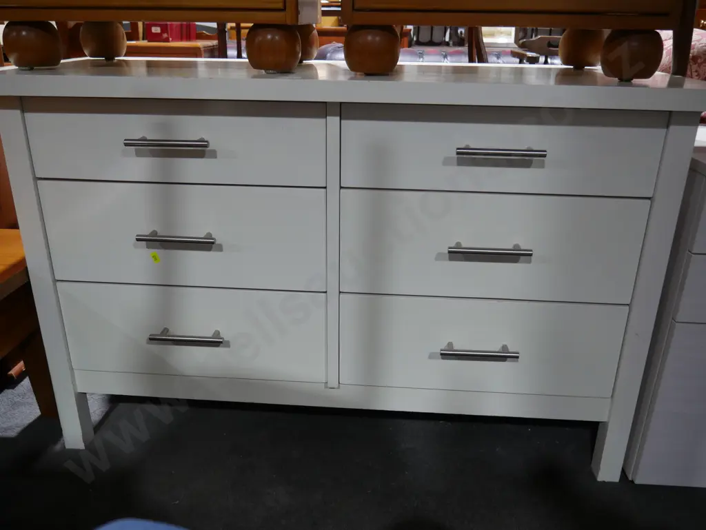 Chest of 6 drawers Image 1++