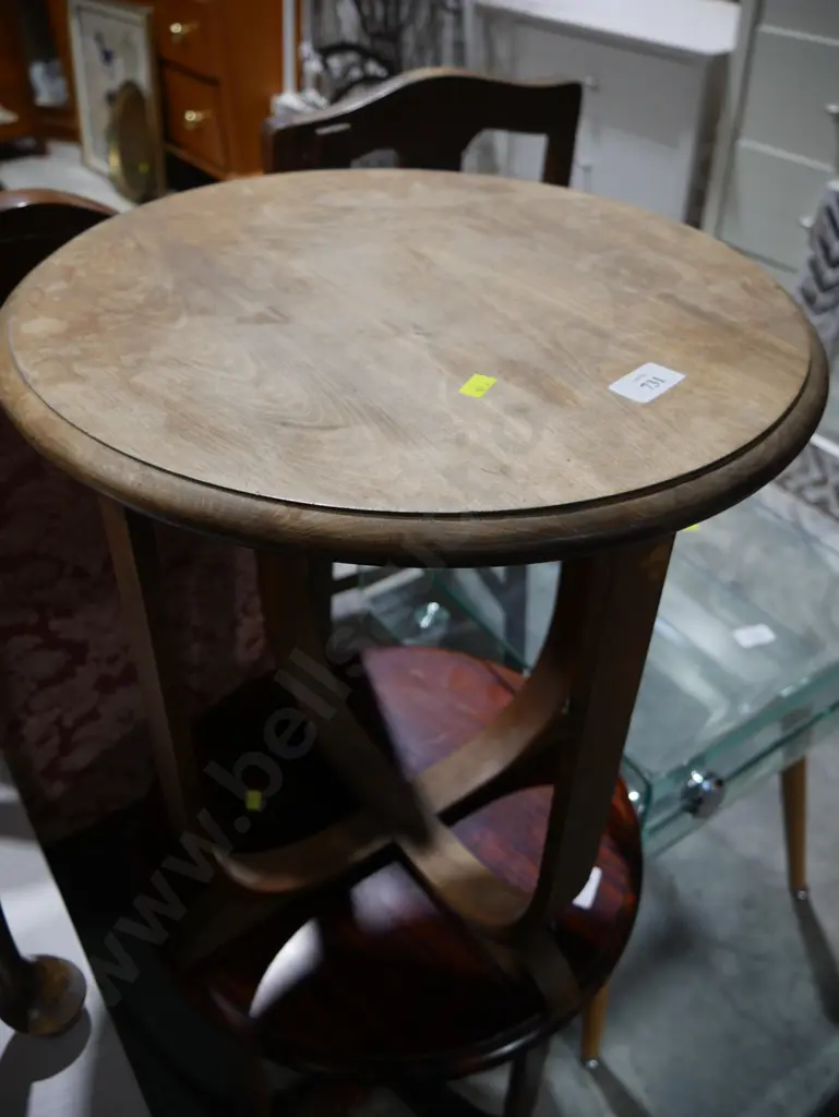 Hoop legged round table Image 1++