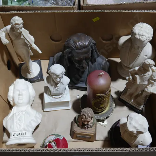 Figurines. Musicians