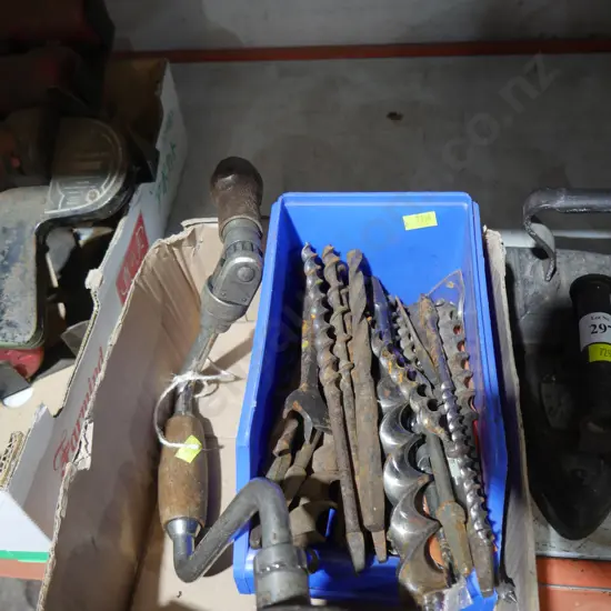 Brace and drill bits