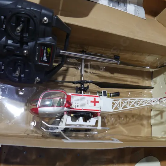 R\c helicopter red Cross