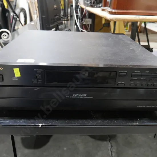 Onkyo CD player