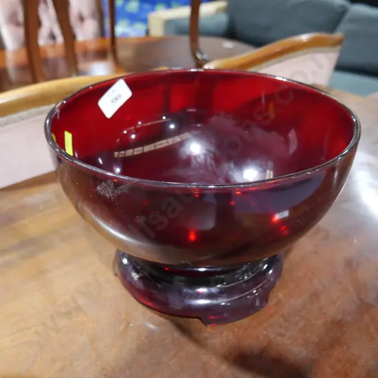 Red glass Bowl