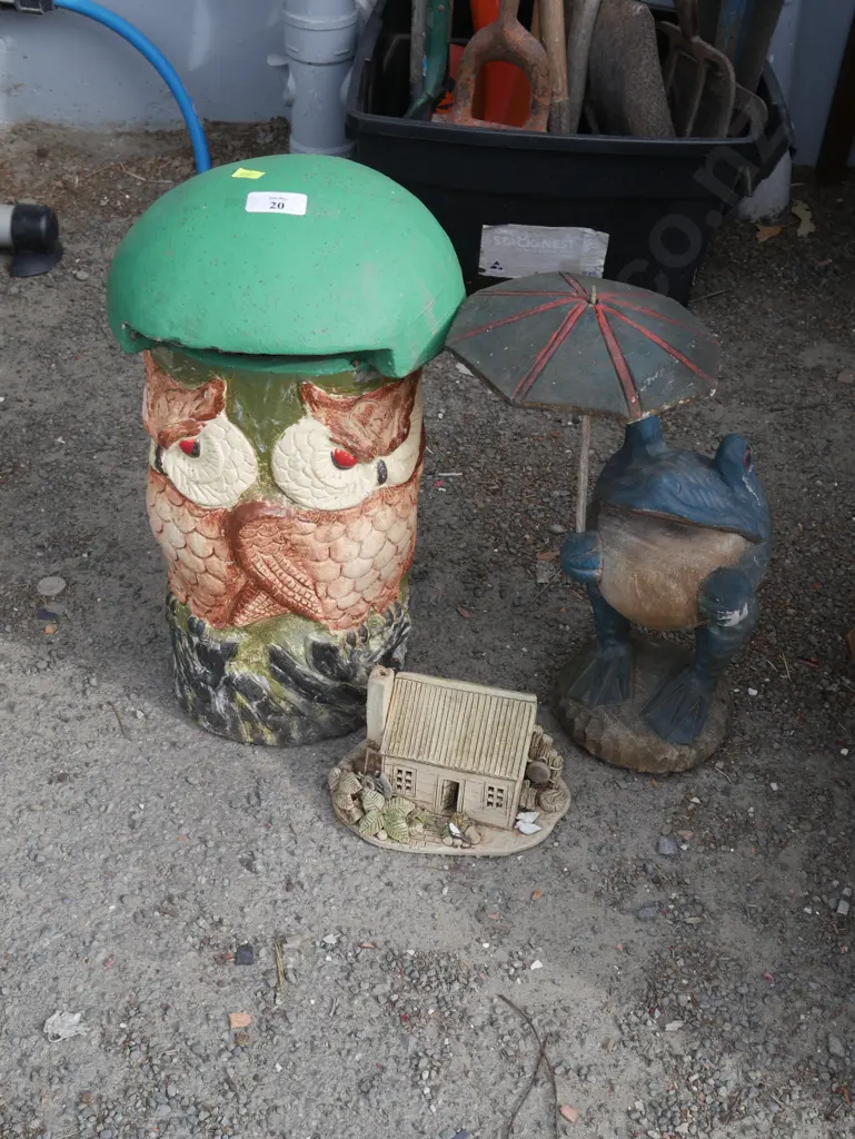 3 garden ornaments Image 1++