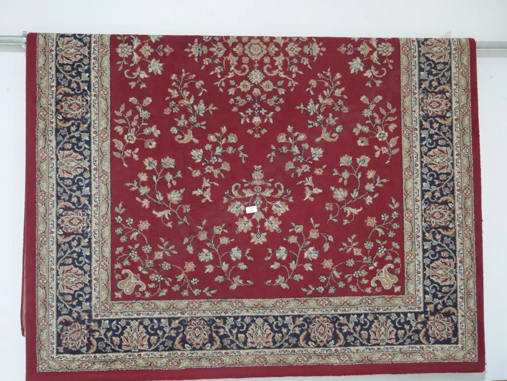 Large floor rug Image 1++