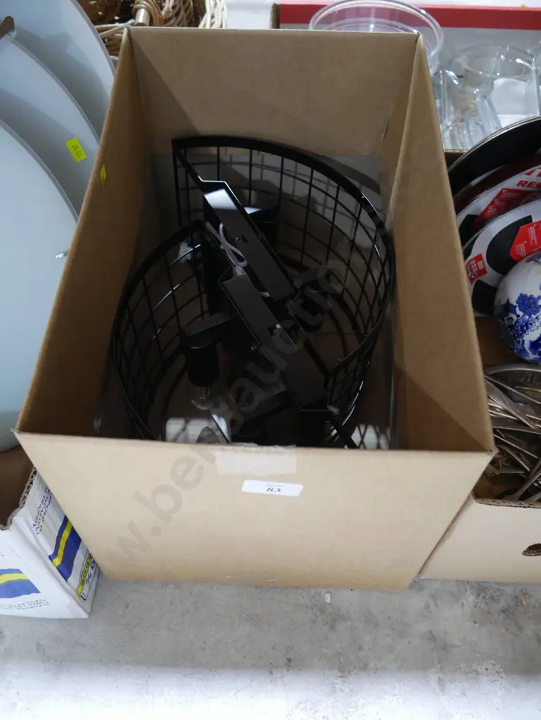 Light fittings Image 1++