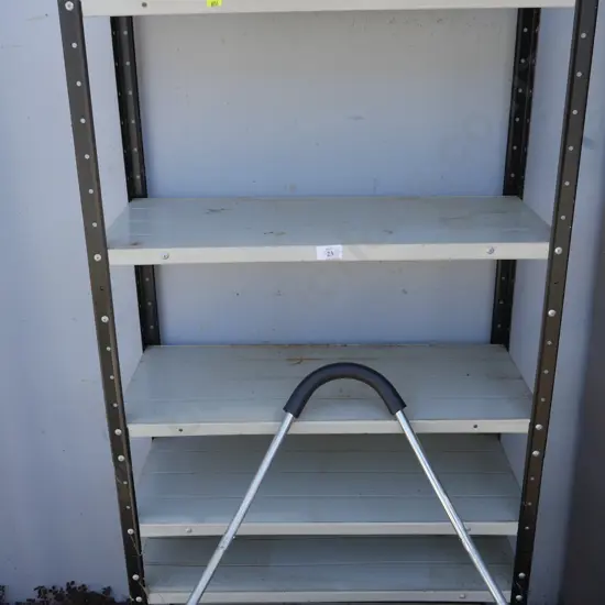 Shelf unit