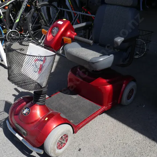 Mobility scooter
