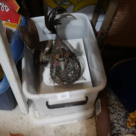 Placemats and metal birds