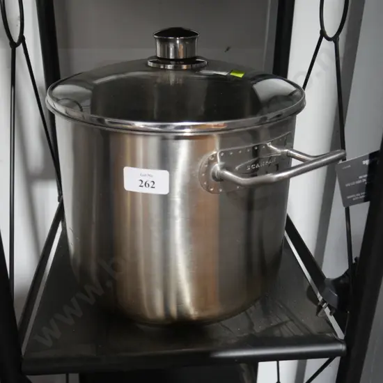 Stock pot