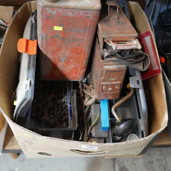 Ammo case, jerry can etc