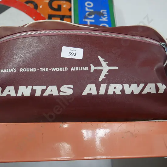 Quantas bag
