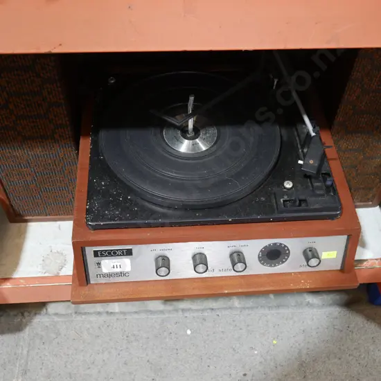Stereo record player