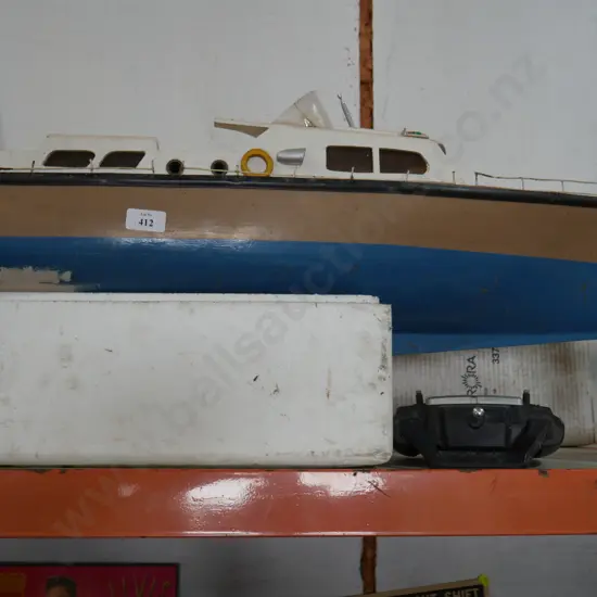 RC boat