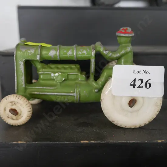 Fun ho tractor