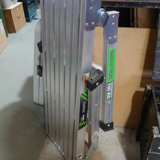 Folding work platform