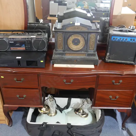 Mirror back dutchess