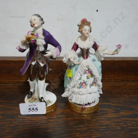 2 German figurines