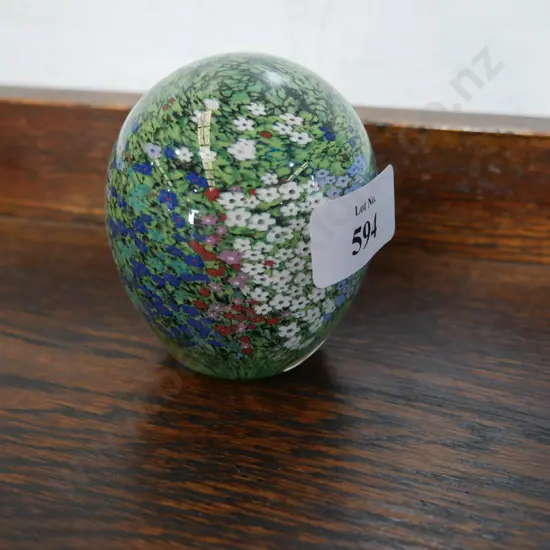 Glass paperweight