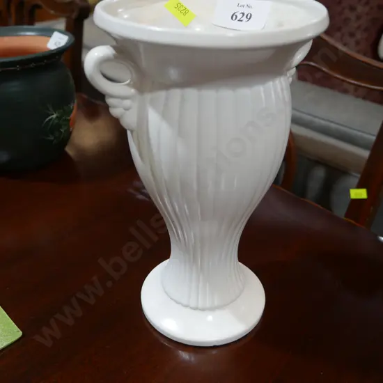 White Crown Lynn vase