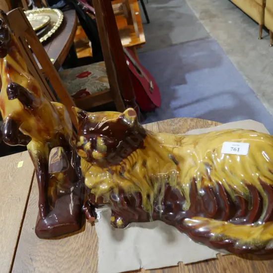 Blue Mountain Pottery horse and cat both A/F