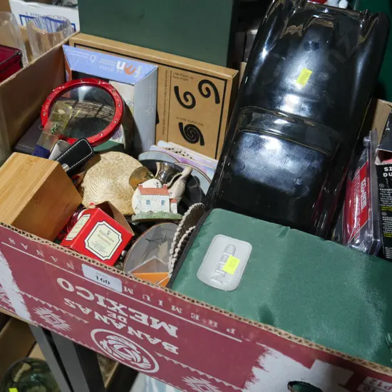 Nic nacs, place mats