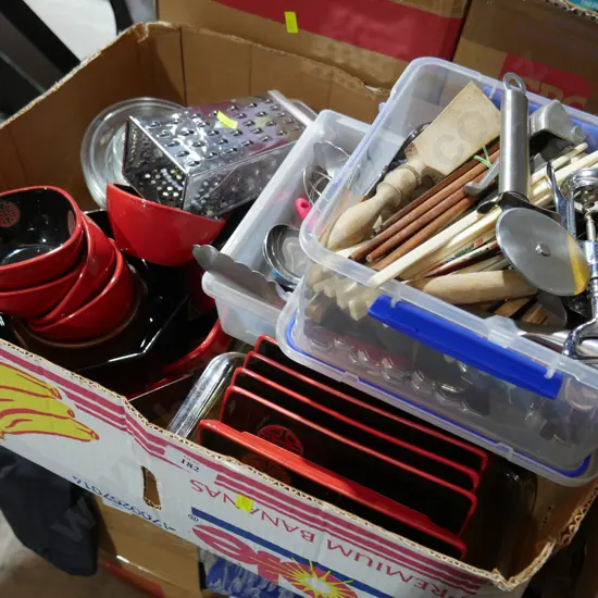 Cutlery, Oriental bowls, chopsticks etc