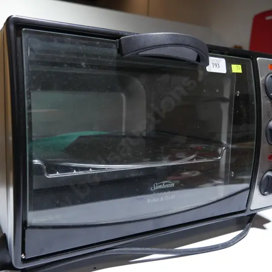 Sunbeam pizza bake and grill oven