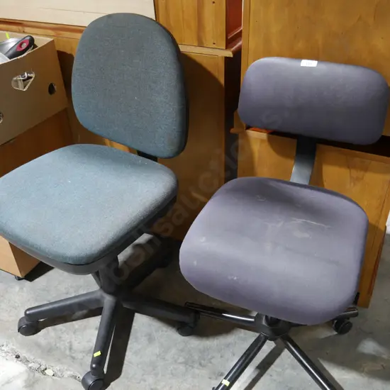 2 Office chairs