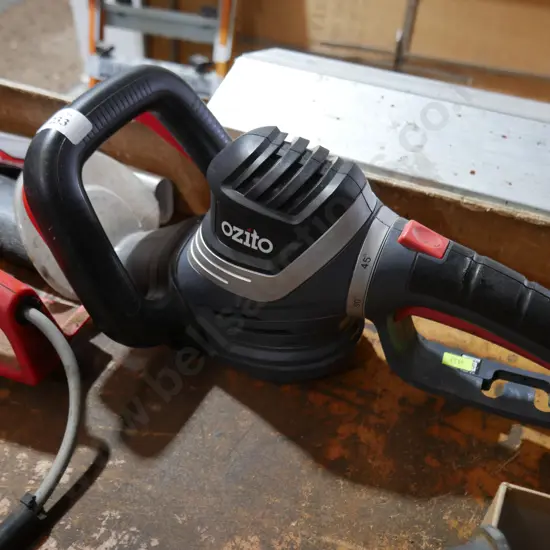 Ozito hedge trimmer