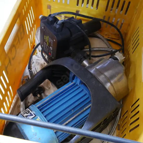 Bianco Pumpz water pump