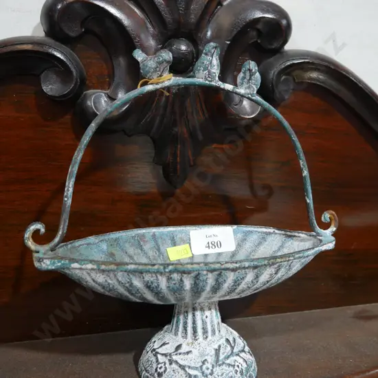 Cast metal bird bath