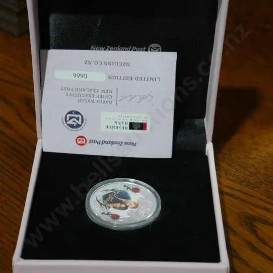 1oz Silver proof coin, Harry and Megan