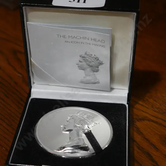 Silver proof coin, queen